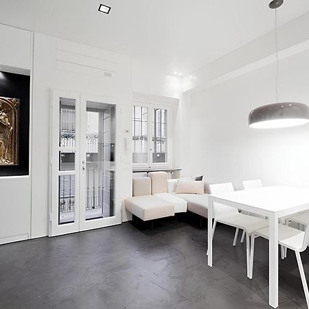Suite Lux Near Duomo / Mm Tricolore Милано Екстериор снимка